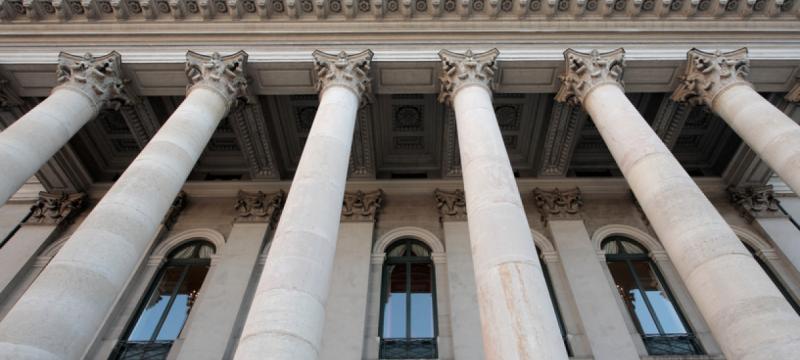 Federal Office building with columns